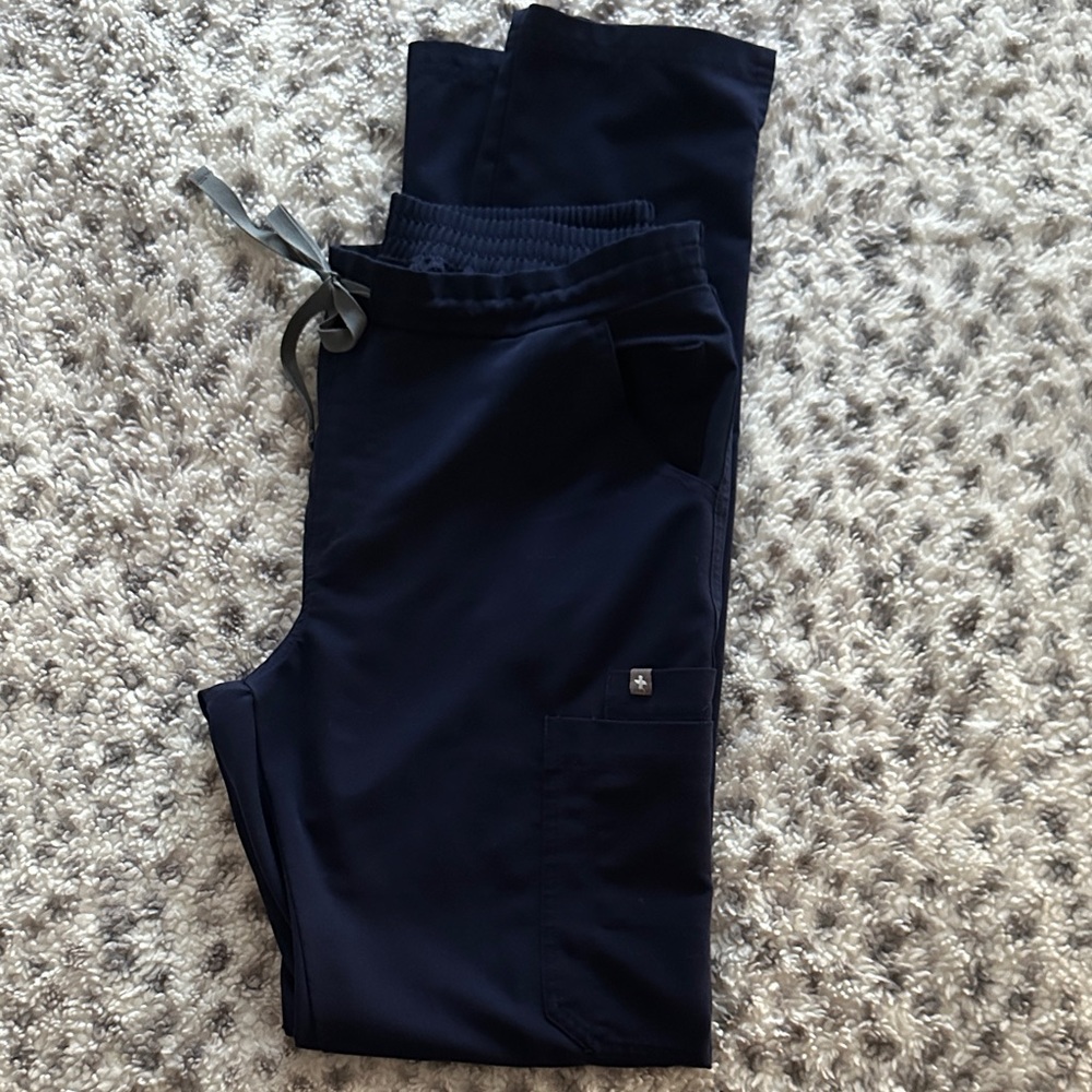 Figs Yola S/T Navy Scrub Pants
